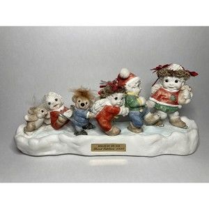 Dreamsicles Holiday On Ice Skating Figurine 3rd Edition 1994 Large 11.5" Long